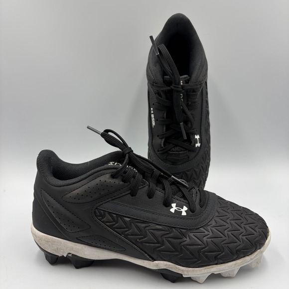 Under Armour Other - Under Armour Yard Football Turf Training Shoes Cleats Black White size 3.5 Y